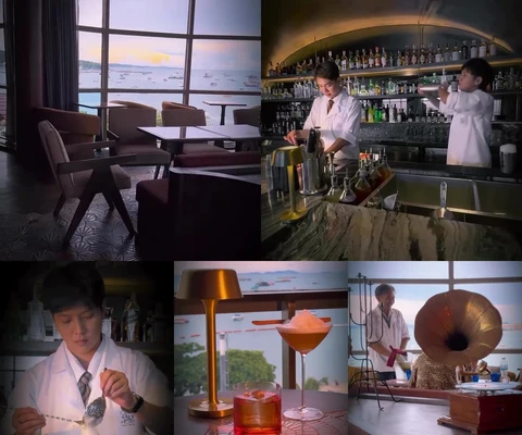 ภาพรีวิว Once in a Blue Moon